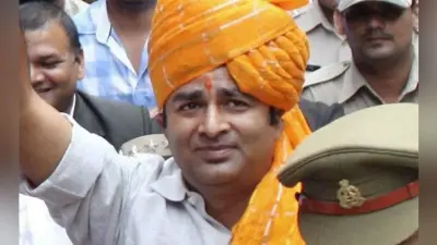 भाजपा विधायक संगीत सोम के घर गोलीबारी, फेंके गये ग्रेनेड