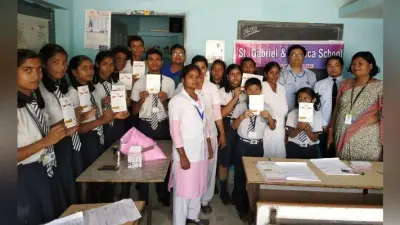 संत गैब्रिएल एण्ड मोनिका स्कूल में रूबेला टीकाकरण