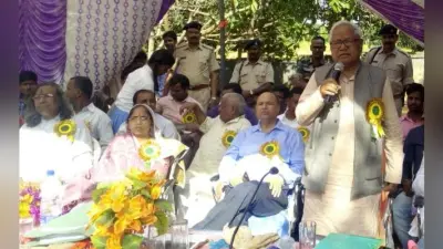 सिमडेगा में बोले कड़िया मुंडा, धन दौलत से बड़ी पूंजी है शिक्षा
