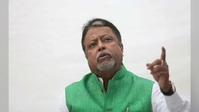 मिर्जा ने मुकुल को घेरा, मुकुल ने आरोपों को किया खारिज