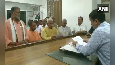 हरियाणा : CM खट्टर ने योगी आदित्यनाथ की मौजूदगी में करनाल सीट से भरा नामांकन