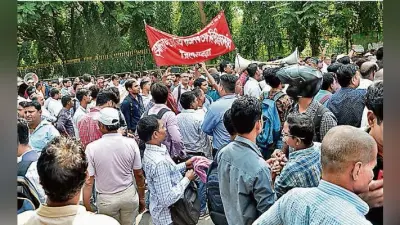 राजस्वकर्मी नहीं पहुंच सके सीएम आवास