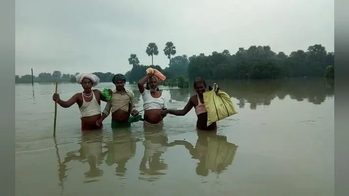 बिहार : रावण की लंका डूबी, बाढ़ ने राम-दशरथ, जनक सबको दिया ”वनवास”