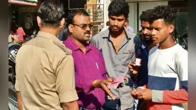 अपने बनाये नियम ही लागू नहीं करा पा रहा निगम, पार्किंग के नाम पर जारी है लूट नहीं मिल रही 10 मिनट की छूट