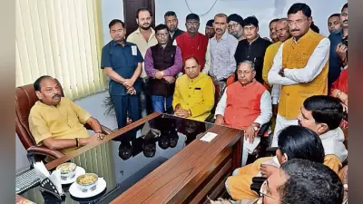 रांची : जनता की समस्याओं के समाधान का केंद्र बने कार्यालय : मुख्यमंत्री