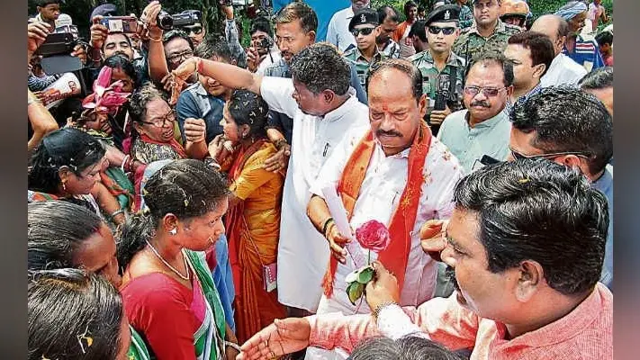 जोहार जन आशीर्वाद यात्रा : बोले मुख्यमंत्री रघुवर दास, चुनाव आते ही झामुमो को याद आते हैं आदिवासी
