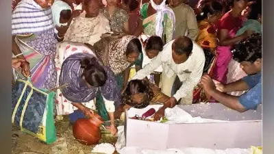 रांची : सावना लकड़ा का पैतृक गांव में अंतिम संस्कार