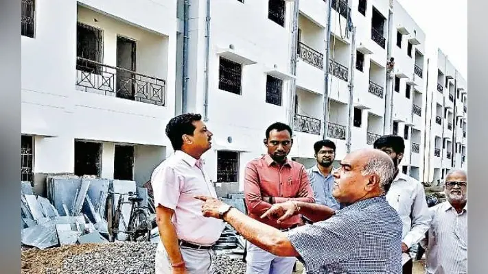 रांची : 22 को गरीबों को पक्का मकान देंगे सीएम रघुवर दास, बेडरूम, हॉल और बालकनी होंगे घर में