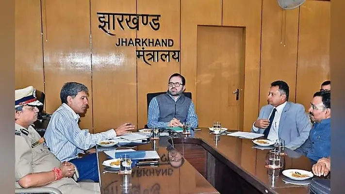 विधानसभा चुनाव 2019 : आयोग की टीम लौटी, झारखंड में तीन चरणों में चुनाव के संकेत