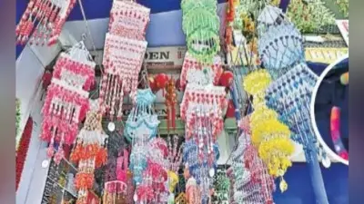 रोशनी पर्व का इंतजार : दीये, लड़ियां और खिलौनों से पट गयी हैं रांची की दुकानें