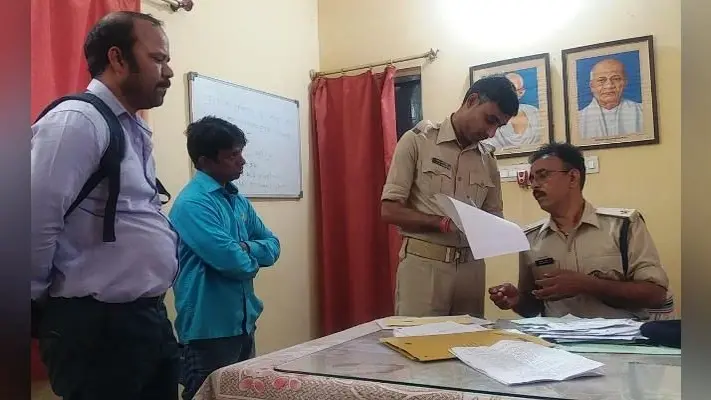 Jharkhand : हज हाउस के चेयरमैन पर हिंदपीढ़ी के युवक ने लगाया धोखाधड़ी करने का आरोप