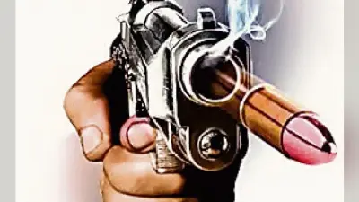 दुस्साहस : दारोगा को मारी गोली, गंभीर