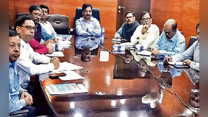 भारत निर्वाचन आयोग ने अफसरों को दिये कई निर्देश, बल्क एसएमएस और बल्क कॉलिंग का प्री सर्टिफिकेशन किया अनिवार्य