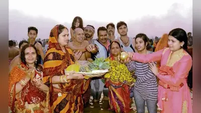 व्रत केंद्रित त्योहार है छठ