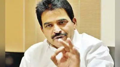 कांग्रेस ने येदियुरप्पा पर लगाया हॉर्स ट्रेडिंग का आरोप, पीएम मोदी और अमित शाह से जवाब मांगा