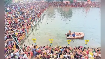 सूर्यनगरी देव में टूटा भीड़ का रिकॉर्ड, 15 लाख श्रद्धालुओं ने की पूजा