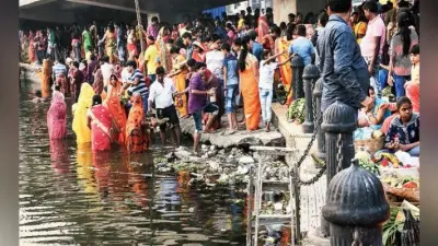 रवींद्र सरोवर में छठ पूजा से नहीं मरीं मछलियां