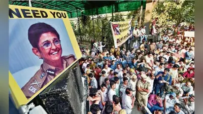 …..जब प्रदर्शन के दौरान दिल्ली पुलिसकर्मियों को किरण बेदी की आयी याद, 1988 में वकीलों पर करवाया था लाठीचार्ज