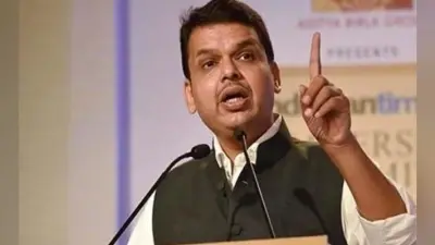 महाराष्ट्र : भिड़े के महात्मा गांधी पर टिप्पणी को फड़णवीस ने बताया गलत, कांग्रेस ने कहा- ‘गिरफ्तार करो’