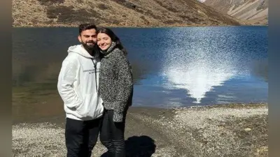 ”ये हसीन वादियां ये खुला आसमां” : सामने आयी विराट-अनुष्का की रोमांटिक तस्वीर, हाथ में हाथ और…