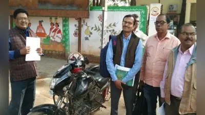 फसिया गांव को गुमला शहर में किया जायेगा शामिल, सर्वे कार्य शुरू, टीम ने किया गांव का दौरा