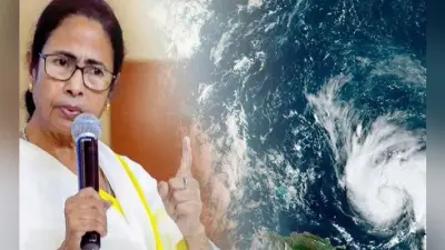 बुलबुल से मुकाबले के लिए प्रशासन मुस्तैद, सीएम भी पहुंचीं कंट्रोल रूम