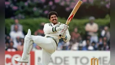 #RanveerAsKapil: रणवीर सिंह ने लगाया कपिल देव का ”नटराज शॉट”, फैंस हो गये हैरान