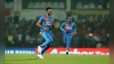 ‘माही भाई ने ही मुझे गेंदबाज बनाया’- टीम इंडिया के इस खिलाड़ी ने धौनी के तारीफ में कही बड़ी बात