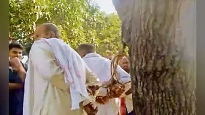 कैमूर : ….जब अगुवा व लड़की के पिता को पेड़ से बांध कर पीटा