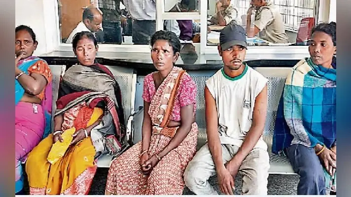 ट्रक से कुचल कर दो बच्चों की मौत का मामला : करण की मौत ने छीन ली मां की आवाज