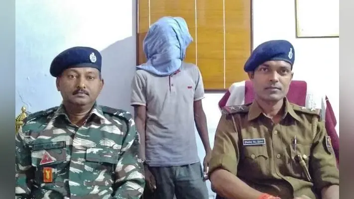 बिहार : औरंगाबाद में भाकपा माओवादी का हार्डकोर नक्सली गिरफ्तार