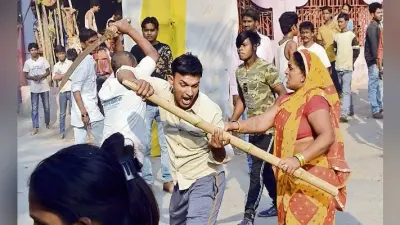 मुजफ्फरपुर : ओपी के सामने चली लाठी, डंडे व तलवार, पुलिस से धक्का-मुक्की
