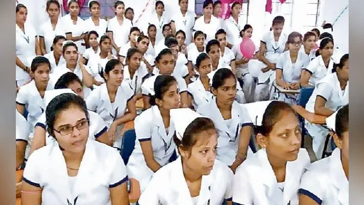 पटना : अब सरकारी कोटे से भरी जायेंगी निजी नर्सिंग स्कूलों की आधी सीटें