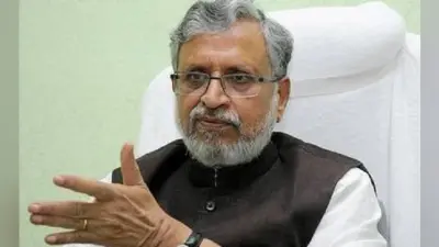 पटना : क्षतिग्रस्त शौचालयों को अपने पैसे से बनवायेगी सरकार, गड़बड़ी करने वालों को सुशील मोदी ने चेताया
