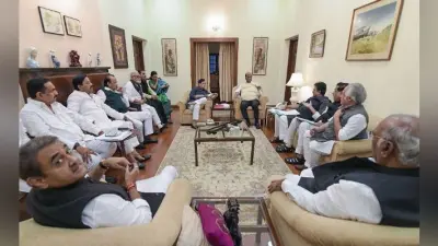 महाराष्ट्र में सरकार : NCP ने कहा- CM को लेकर शिवसेना के साथ 50-50 का फाॅर्मूला