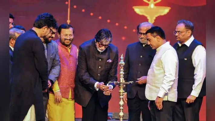 IFFI 2019: अमिताभ बच्चन बोले- देवियों और सज्जनों! उतार-चढ़ाव के हर दौर में समर्थन के लिए शुक्रिया