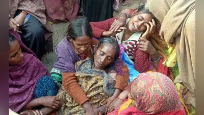 अरवल : हाईटेंशन तार की चपेट में आने से पिता-पुत्र की मौत, ग्रामीण गुस्से में