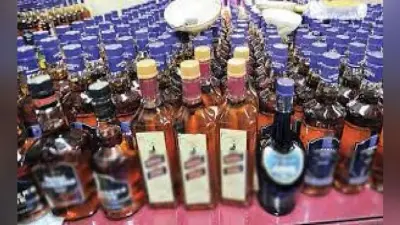 लूटी गयी कार से बिहार में करनेवाले थे शराब तस्करी
