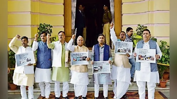विधान परिषद : शिक्षा मंत्री ने कहा, 626 इंटर कॉलेजों की संबद्धता पर समीक्षा के बाद निर्णय