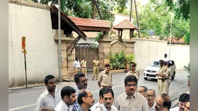 देवेंद्र फडणवीस ने मुख्यमंत्री का बंगला खाली करना शुरू किया, नए आवास की तलाश