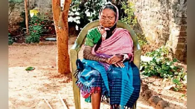 झारखंड विस चुनाव : गुमला प्रशासन ने भेजी गाड़ी, फिर भी वोट के लिए नहीं गयीं अलबर्ट एक्का की पत्नी बलमदीना एक्का