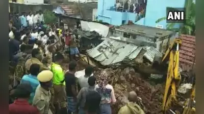 तमिलनाडु में भारी बारिश, दीवार गिरने से 17 लोगों की मौत
