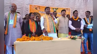खूंटपानी : अर्जुन मुंडा ने भाजपा प्रत्याशी के पक्ष में की चुनावी सभा, कहा- जंगलों में रह रहे लोगों को मिलेगा जमीन का पट्टा