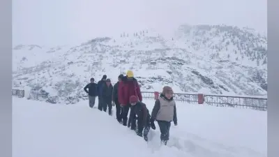 उत्तर भारत में ठंड का कहर, कई स्थानों पर तापमान सामान्य से कम