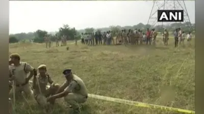 हैदराबाद रेप-मर्डर: मुठभेड़ के बाद पीड़िता का परिवार खुश, बोलीं जया बच्चन- देर आए दुरुस्त आए, मेनका गांधी ने उठाए सवाल