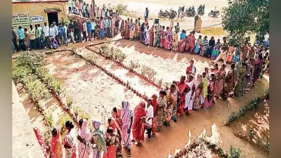 घाटशिला : ग्रामीण क्षेत्र के वोटरों ने दिखाया उत्साह