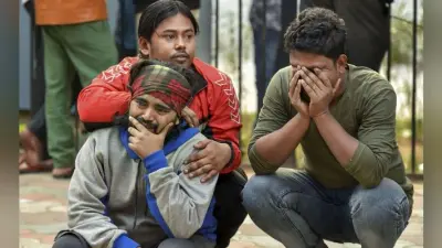 दिल्ली अग्निकांड : जिंदा बचे व्यक्ति ने बतायी खौफनाक हादसे की दास्तां, सुन कर कांप उठेगी रूह
