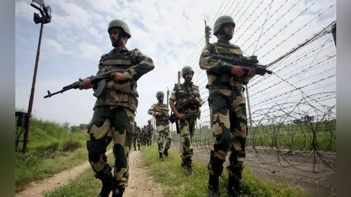 नियंत्रण रेखा पर पाकिस्तान ने किया संघर्ष विराम का उल्लंघन, नागरिक घायल