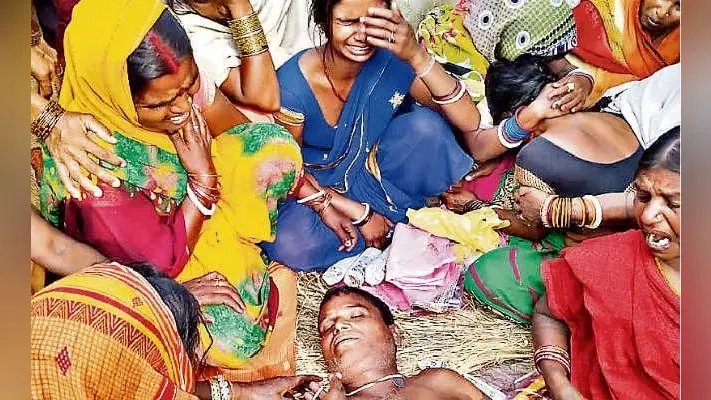 चंदवारा :इलाज के अभाव में पारा शिक्षक की मौत