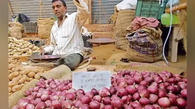 छपरा में छह रुपये प्रति पीस बिक रहा है प्याज